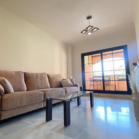 Costal Bliss Apartment Estepona Bagian luar foto
