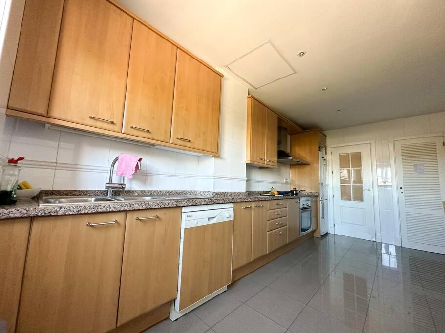 Costal Bliss Apartment Estepona Bagian luar foto