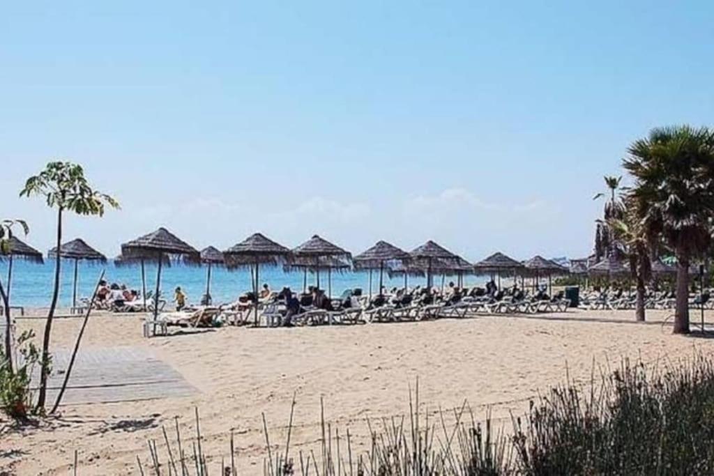 Costal Bliss Apartment Estepona Bagian luar foto