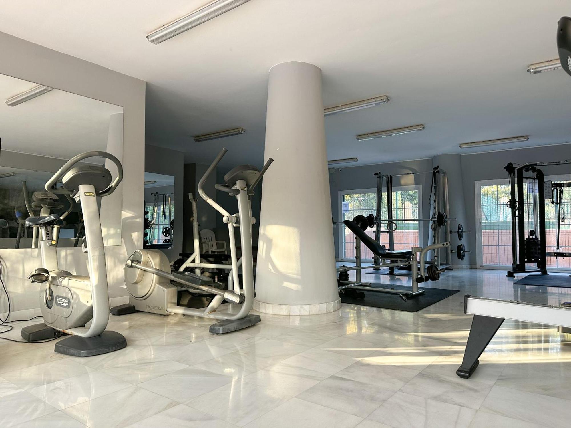 Costal Bliss Apartment Estepona Bagian luar foto